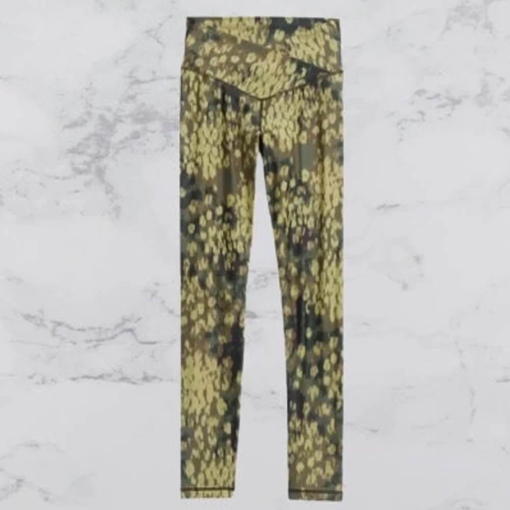 **NEW** AERIE OFFLINE SHINE CROSSOVER LEGGING